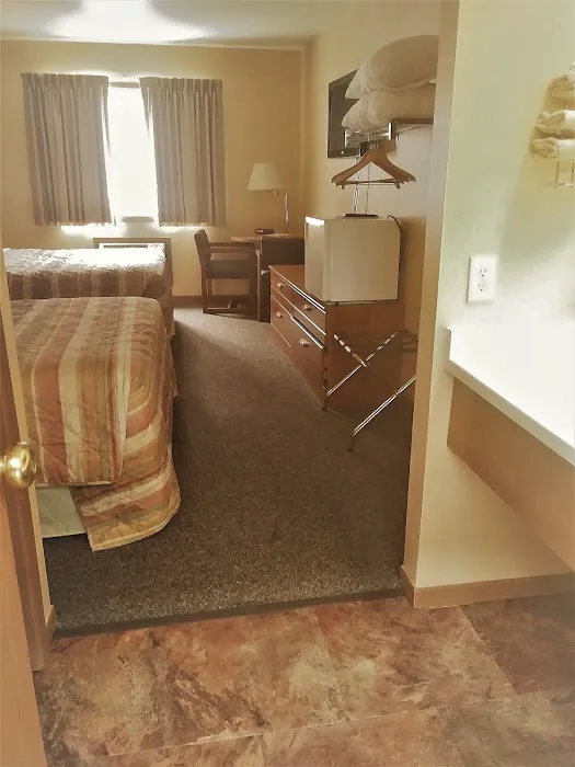 SunRise Inn Hotel 4