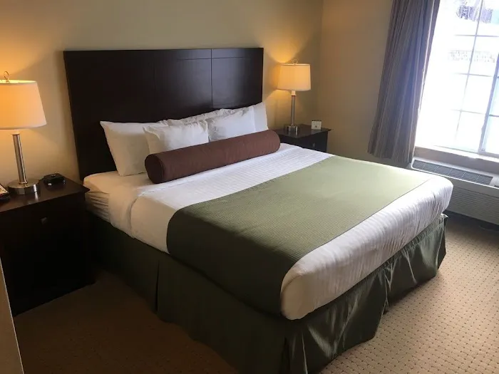 Cobblestone Inn & Suites - Durand 4