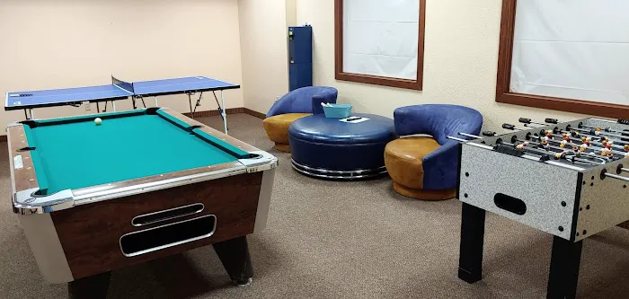 Best Rest Inn & Suites 4