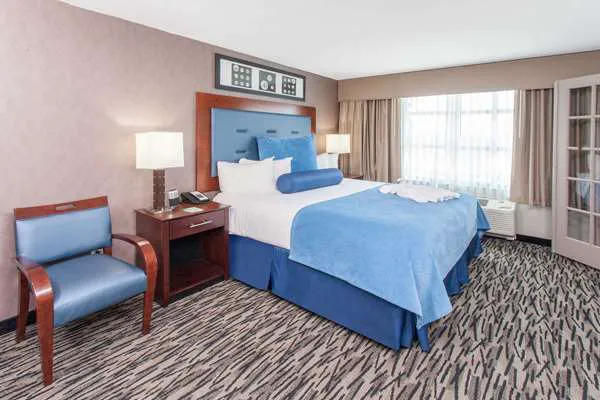 Wyndham Garden Elk Grove Village/O'Hare 4