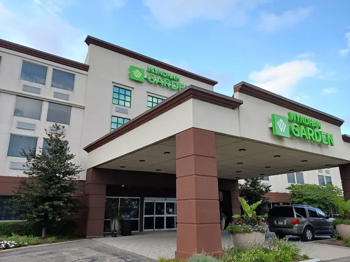 Wyndham Garden Elk Grove Village/O'Hare 4
