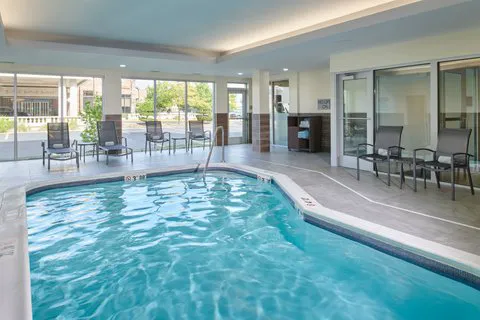 Fairfield Inn & Suites Chicago O'Hare 4