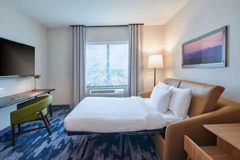 Fairfield Inn & Suites Chicago O'Hare 4
