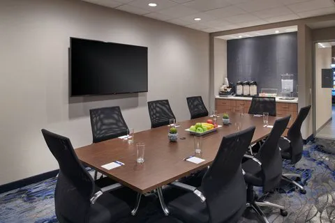 Fairfield Inn & Suites Chicago O'Hare 4