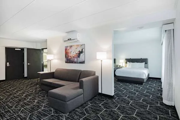 La Quinta by Wyndham Chicago O'Hare Airport 4