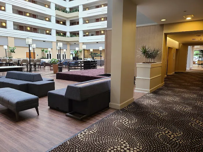 Sheraton Suites Chicago O'Hare 4