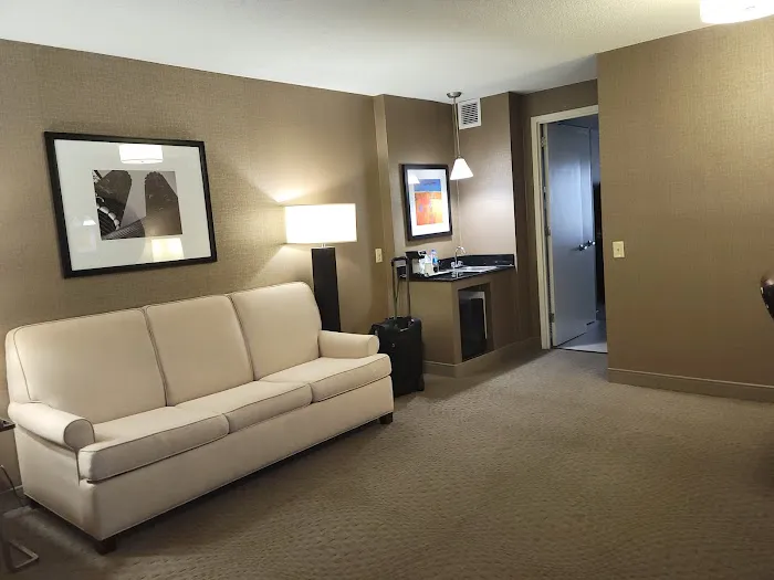 Sheraton Suites Chicago O'Hare 4