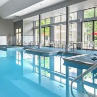 DoubleTree by Hilton Hotel Chicago Wood Dale - Elk Grove ico