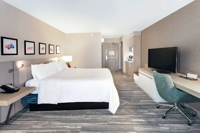 Hilton Garden Inn Chicago North Shore/Evanston 4