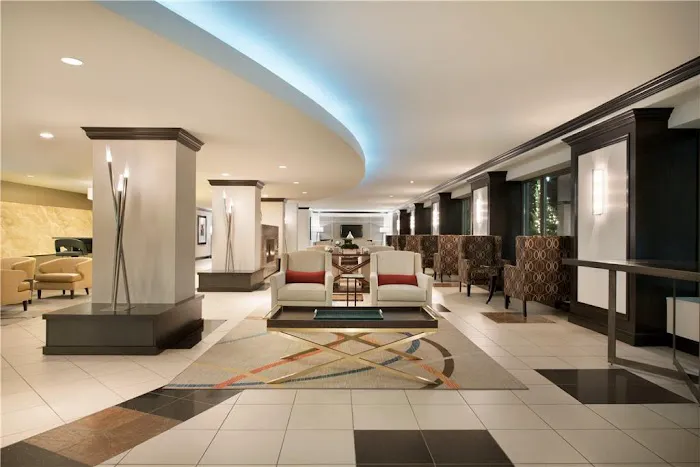 Hilton Orrington/Evanston 4