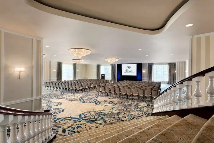 Hilton Orrington/Evanston 4