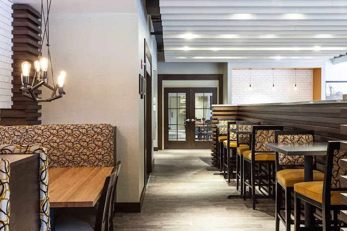 Holiday Inn Chicago North-Evanston by IHG 4