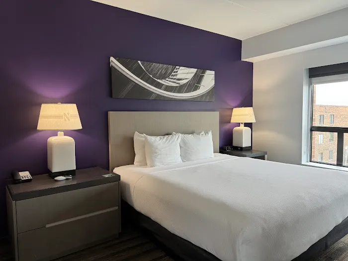 Hyatt House Chicago/Evanston 4