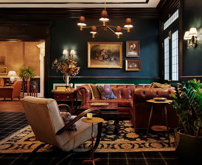 Graduate by Hilton Evanston 4