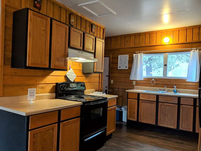 Point of View Lake Resort and Glamping Campground 4