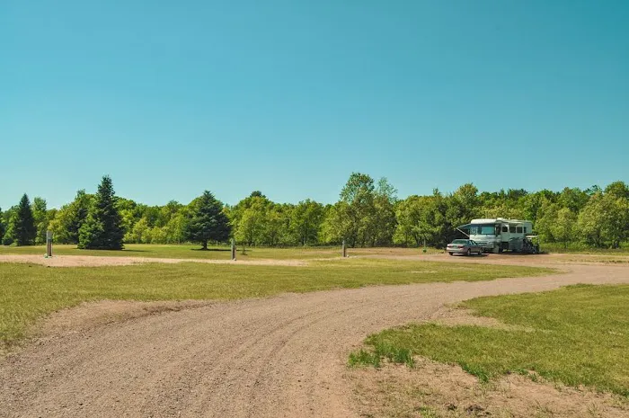 Uncle Salty’s Golf & Camp 4