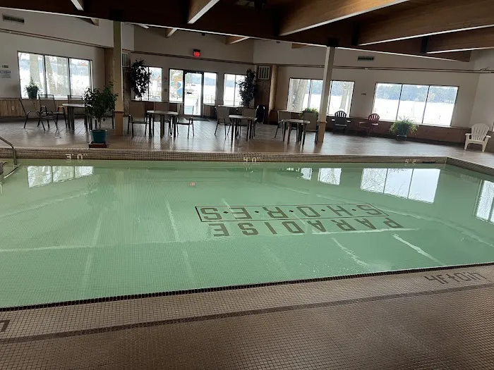Paradise Shores Hotel 4
