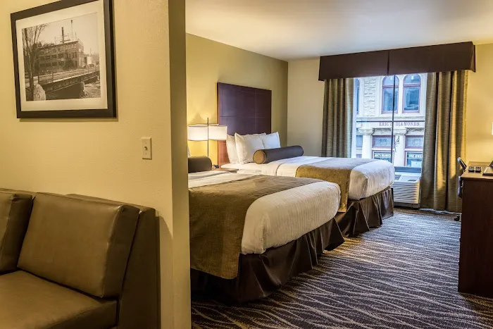 Cobblestone Hotel & Suites - Chippewa Falls 4