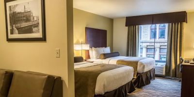 Cobblestone Hotel & Suites - Chippewa Falls