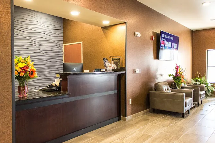 Cobblestone Hotel & Suites - Chippewa Falls 4
