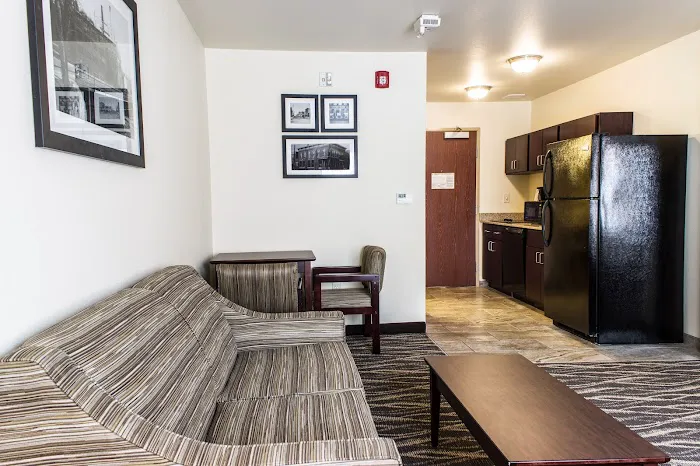 Cobblestone Hotel & Suites - Chippewa Falls 4