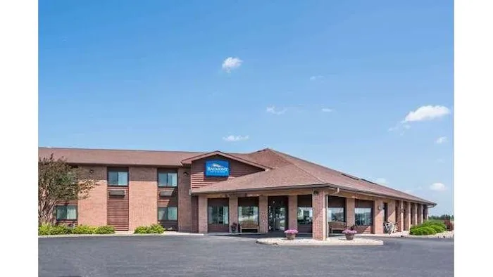 Baymont by Wyndham Marshfield 4
