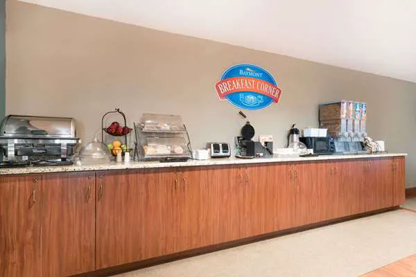 Baymont by Wyndham Marshfield 4