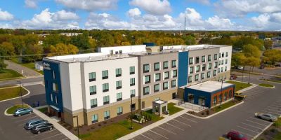 Hampton Inn & Suites Marshfield
