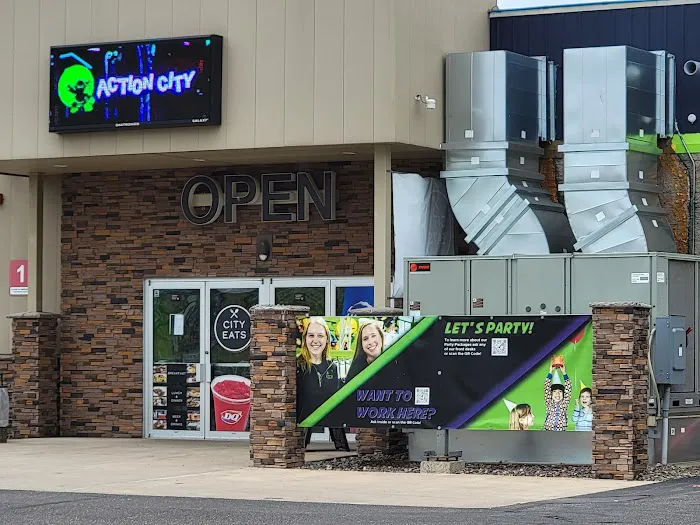 Metropolis Hotel Eau Claire 4