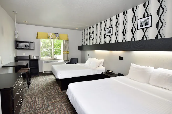 Metropolis Resort & Conference Center 4
