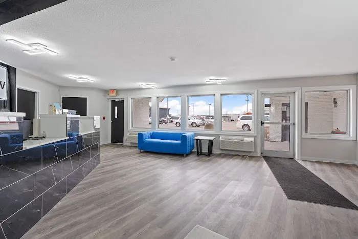 Willow Inn and Suites 4