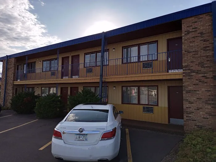 Scottish Inns & Suites 4