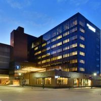 The Lismore Hotel Eau Claire - a DoubleTree by Hilton Hotel ico