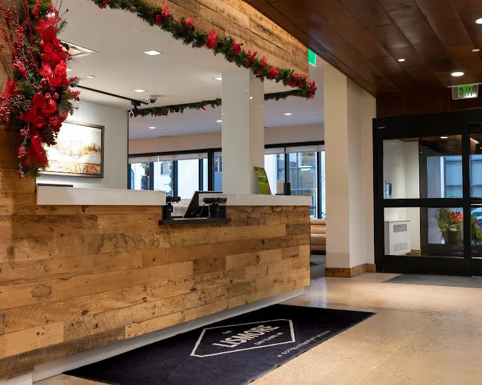 The Lismore Hotel Eau Claire - a DoubleTree by Hilton Hotel 5