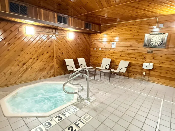 Quality Inn & Suites Eau Claire 4