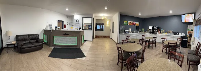 Quality Inn & Suites Eau Claire 4