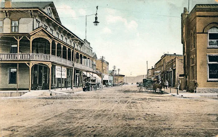 Old Lyon Hotel 3