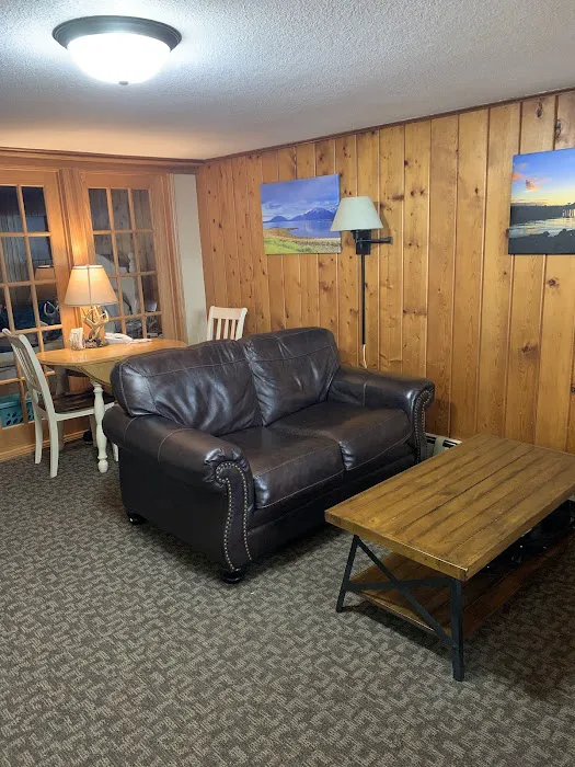 John Hall's Alaskan Lodge 4
