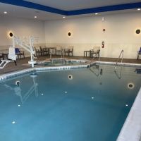 Holiday Inn Express & Suites Eau Claire West I-94 by IHG ico