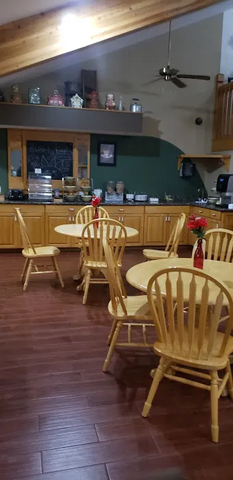 American Inn and Suites 4
