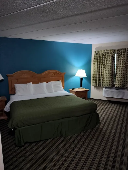 American Inn and Suites 4