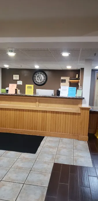 American Inn and Suites 4