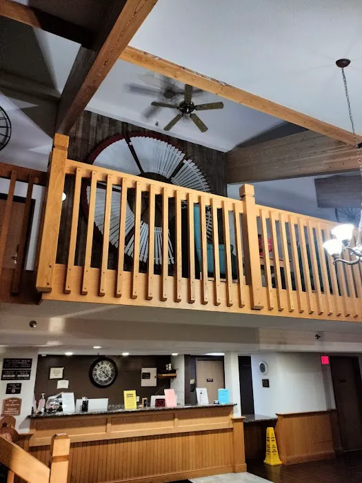 American Inn and Suites 4