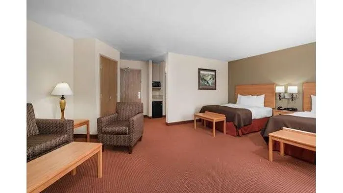 AmericInn by Wyndham Anamosa 4