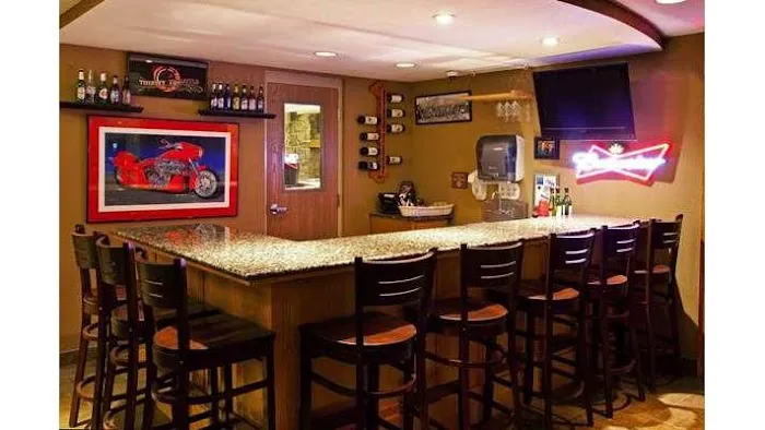 AmericInn by Wyndham Anamosa 4