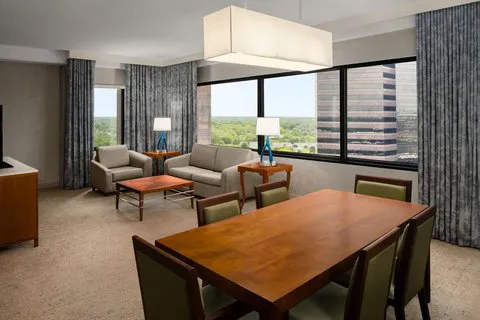 The Westin Chicago Northwest 4
