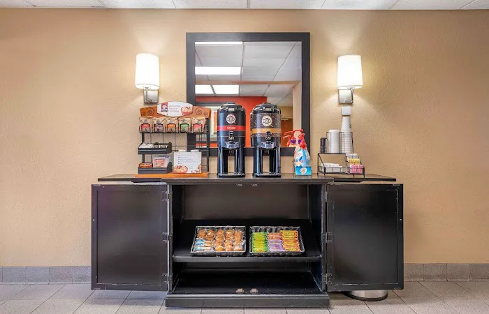 Extended Stay America - Chicago - Itasca 4