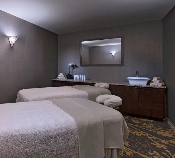 Eaglewood Resort & Spa 4