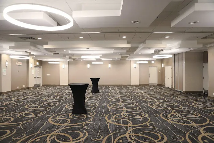 Holiday Inn Chicago O'Hare Area by IHG 5