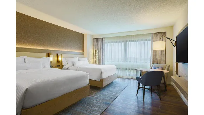 The Westin O'Hare 4